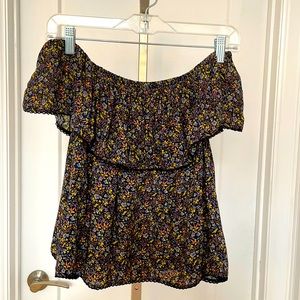 Wilfred off the shoulder blouse Sz XS